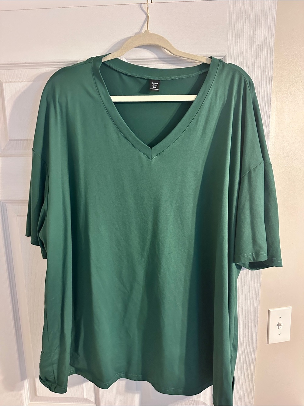 SHEIN V-Neck Short Sleeve Tee in Teal